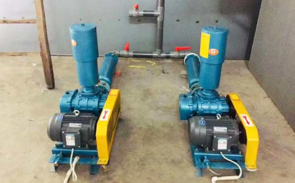 污水廠(chǎng)羅茨風(fēng)機(jī)污水處理方法多，哪些情況下用羅茨鼓風(fēng)機(jī)污水處理